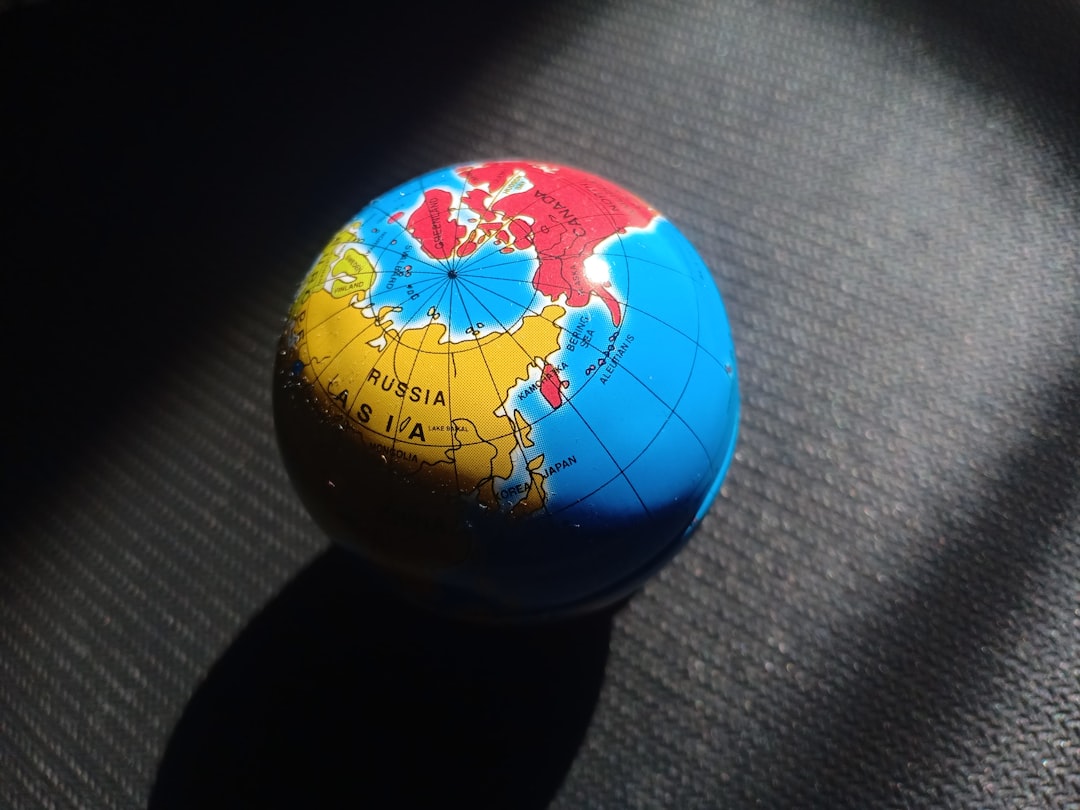 Viral Niche World Domination: How an Audio Course Empowers Everyday Entrepreneurs